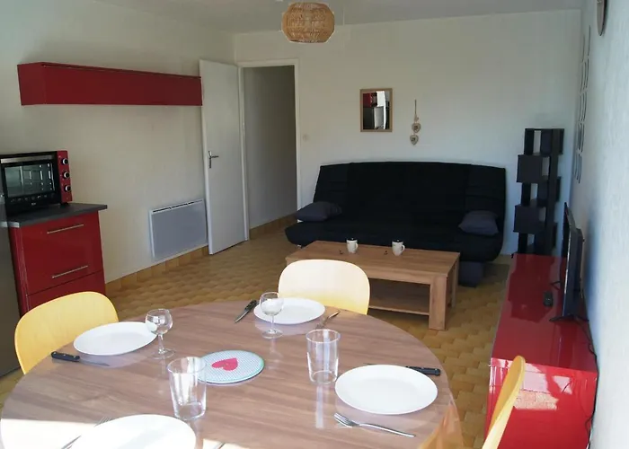 Lara 5 - Grand T2 Sans Vis-a-vis Parking - Pres Centre-port, Ile Des Loisirs, Richelieu Agde