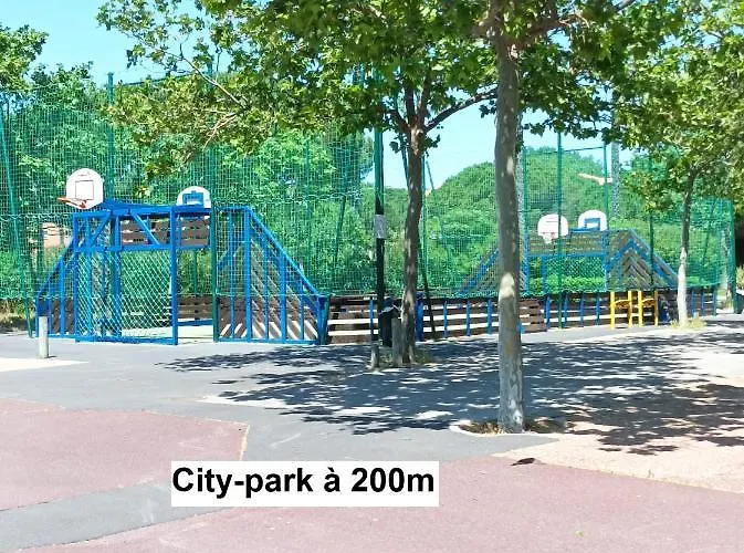 Lara 5 - Grand T2 Sans Vis-a-vis Parking - Pres Centre-port, Ile Des Loisirs, Richelieu Apartman