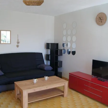 Lara 5 - Grand T2 Sans Vis-a-vis Parking - Pres Centre-port, Ile Des Loisirs, Richelieu Daire Agde