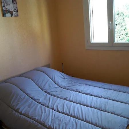 Lara 5 - Grand T2 Sans Vis-a-vis Parking - Pres Centre-port, Ile Des Loisirs, Richelieu Daire Agde